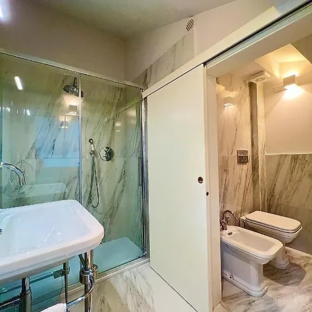 Casa Calypso In Canton De' Fiori * Bologna